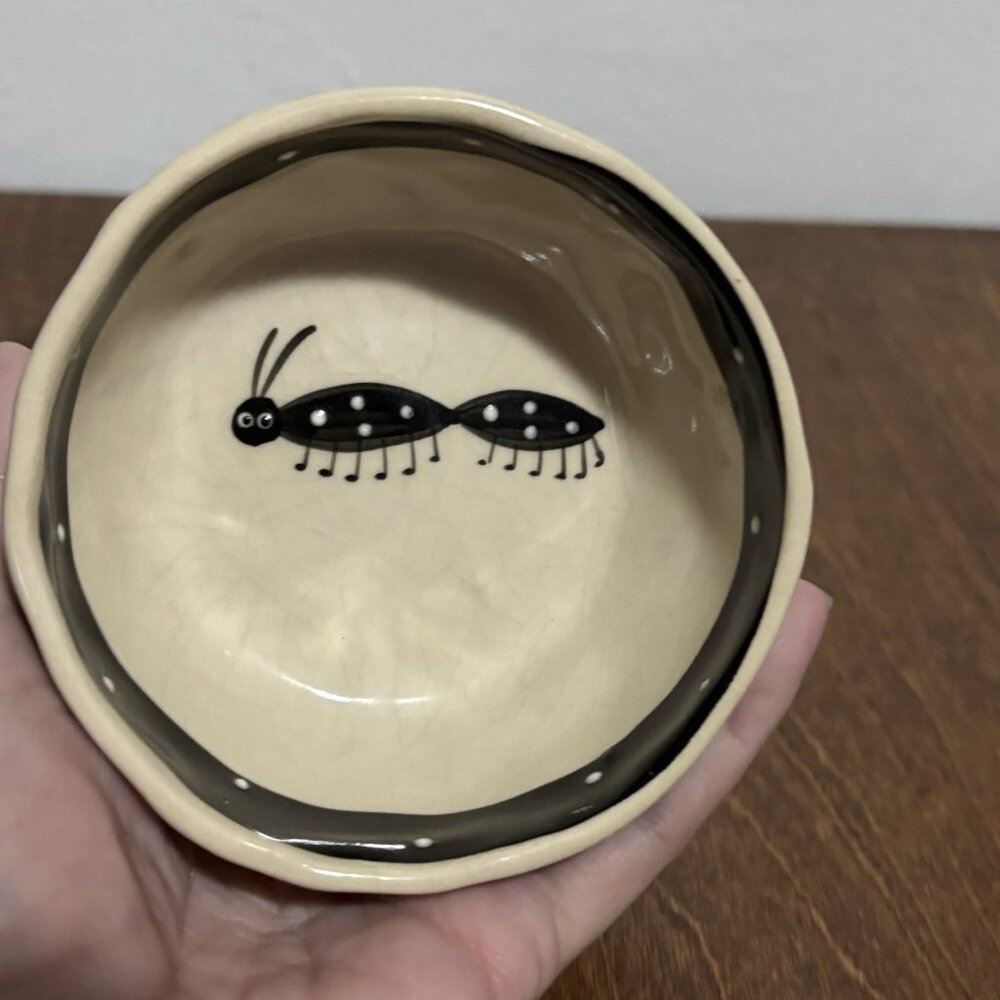 Dotti Potts Studio Art Small Bowl Caterpillar Black Off White 4" x1.5" - Picture 2 of 5